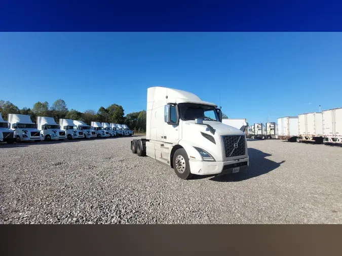 2019 Volvo VNL 740cde0e49f8a346de72751a6d2d2a357fc