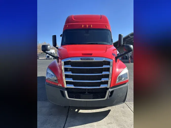 2020 FREIGHTLINER/MERCEDES NEW CASCADIA PX12664