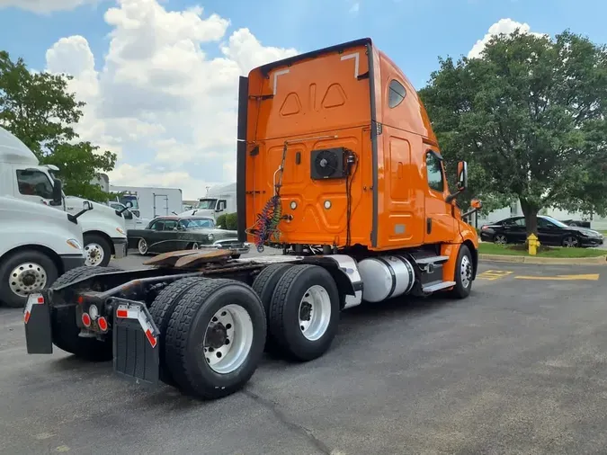 2019 FREIGHTLINER NEW CASCADIA PX12664