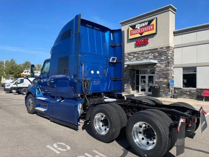 2020 International LT625