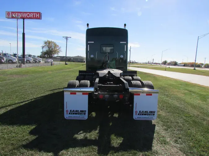 2026 Kenworth W900L