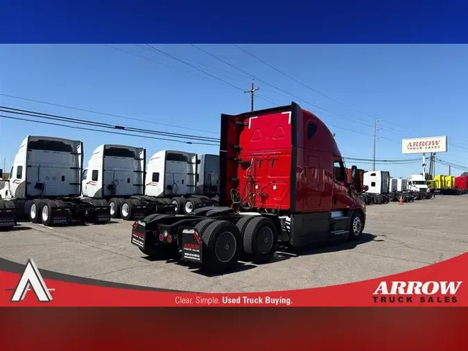 2022 FREIGHTLINER CA126