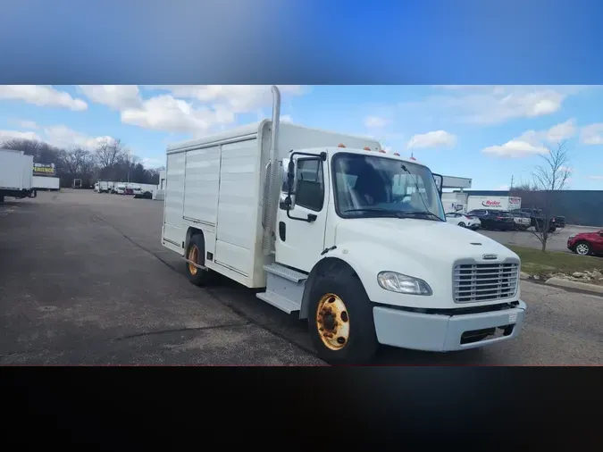 2019 FREIGHTLINER/MERCEDES M2 106