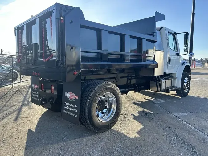 2015 Freightliner BUSINESS CLASS M2 106