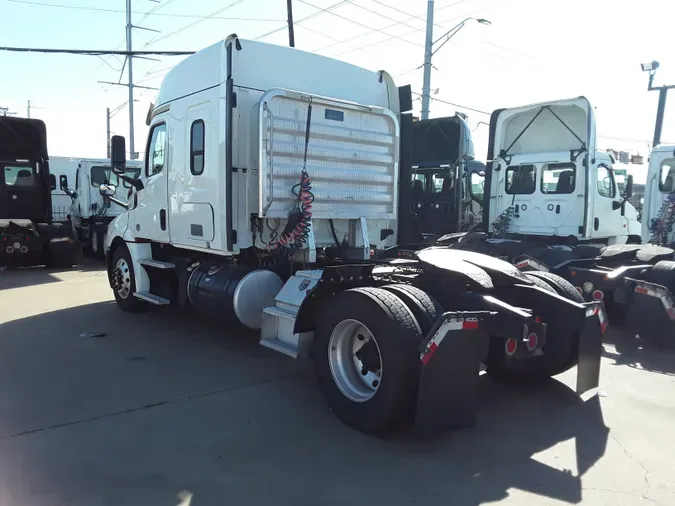 2019 FREIGHTLINER/MERCEDES NEW CASCADIA 126