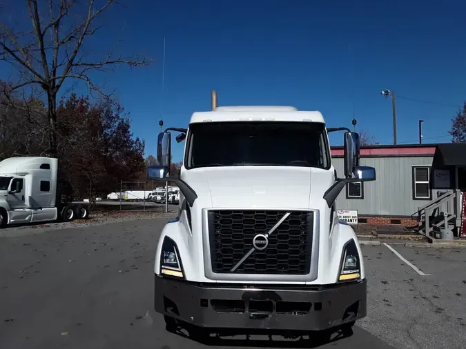 2020 VOLVO VNR64T-640cdf622e8b50acdd81e61a9fdffdc279e