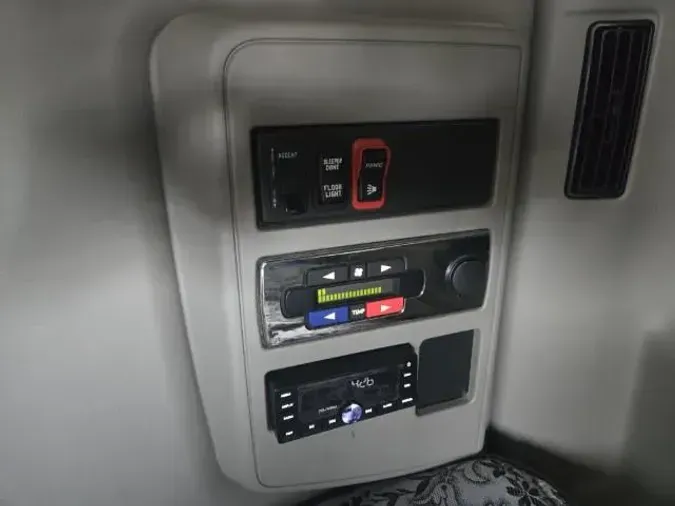 2021 International LT625