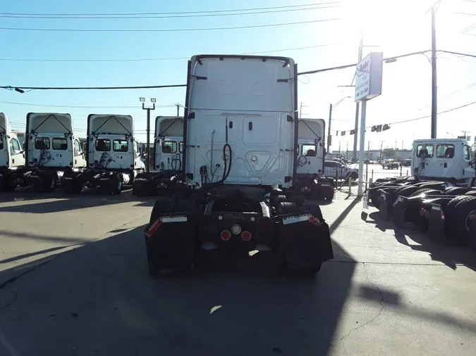 2019 FREIGHTLINER/MERCEDES CASCADIA 125