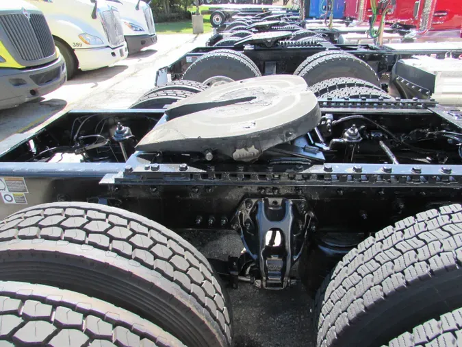 2022 Kenworth T680