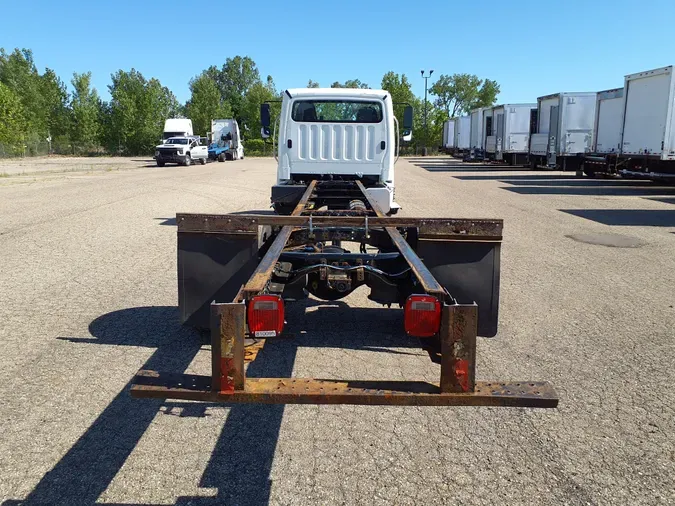 2019 FREIGHTLINER/MERCEDES M2 106