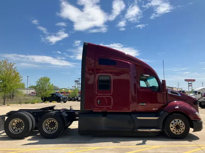 2021 Kenworth T680