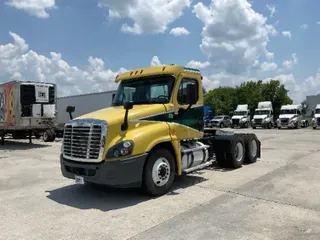 2017 Freightliner X12564ST