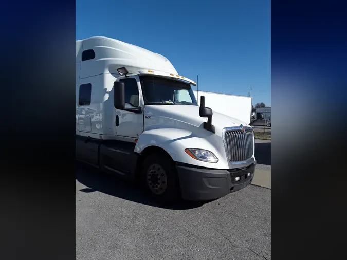 2020 NAVISTAR INTERNATIONAL LT625 SLPR CAB