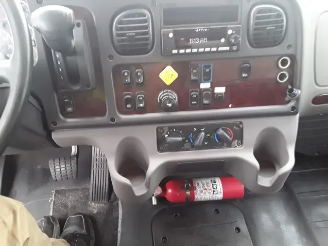 2019 FREIGHTLINER/MERCEDES M2 106ce04acbe30b85e5d5fbaf05c78f6e182