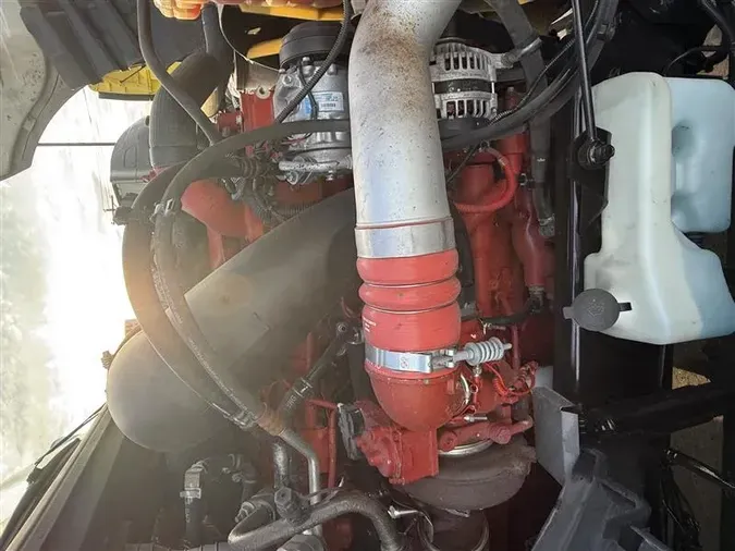 2022 INTERNATIONAL LT625