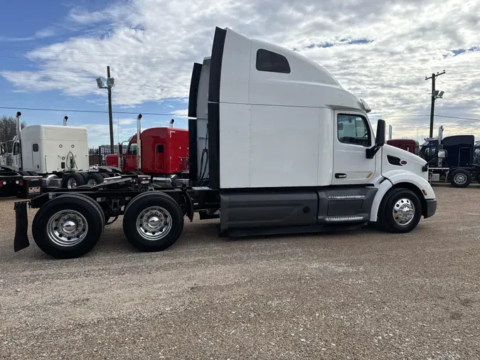 2021 Peterbilt 579ce0e261d09a948e450e3f8aa7f4762cc