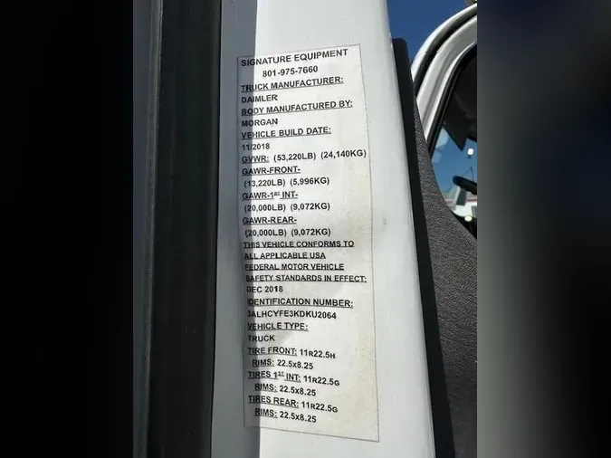 2019 Freightliner Business Class M2 106