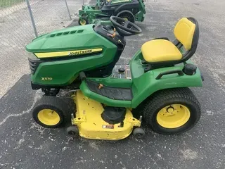 2016 John Deere X570