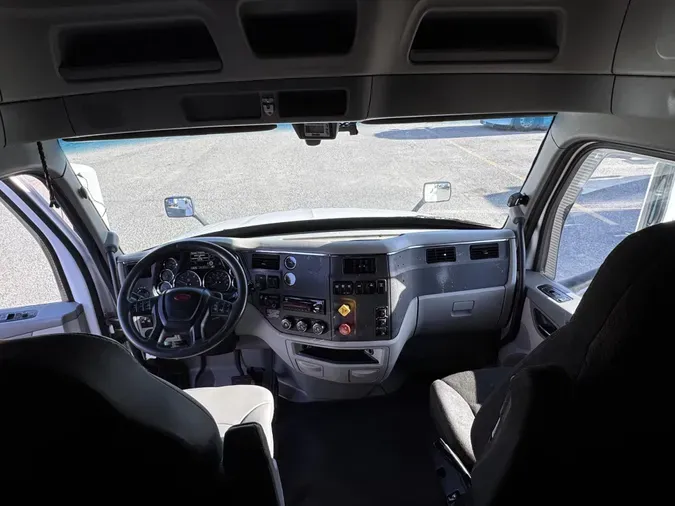 2019 Peterbilt 579