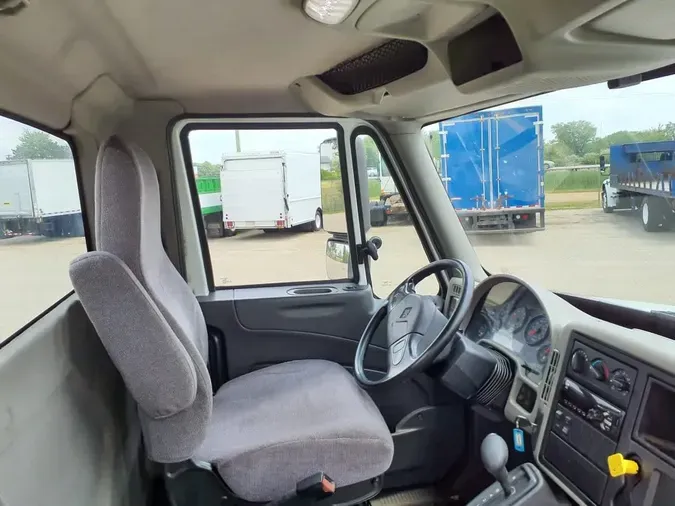 2017 NAVISTAR INTERNATIONAL 4300