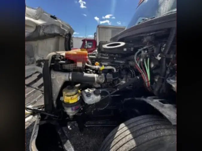 2019 FREIGHTLINER NEW CASCADIA PX12664