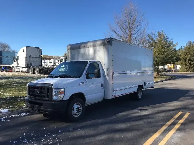 2019 Ford Motor Company E350