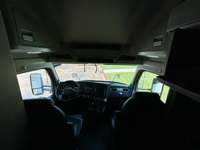 2023 KENWORTH T680ce1c581061bd4d6002bba83e383223ef