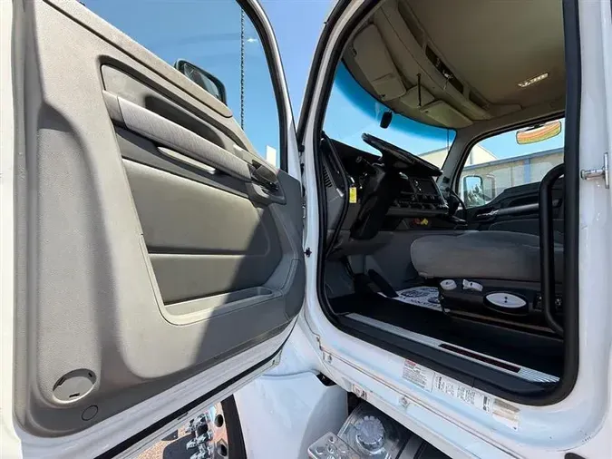 2018 KENWORTH T680