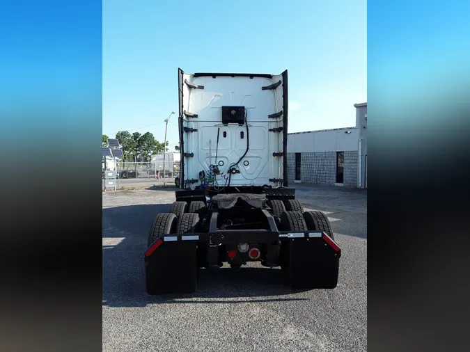 2020 FREIGHTLINER/MERCEDES NEW CASCADIA PX12664