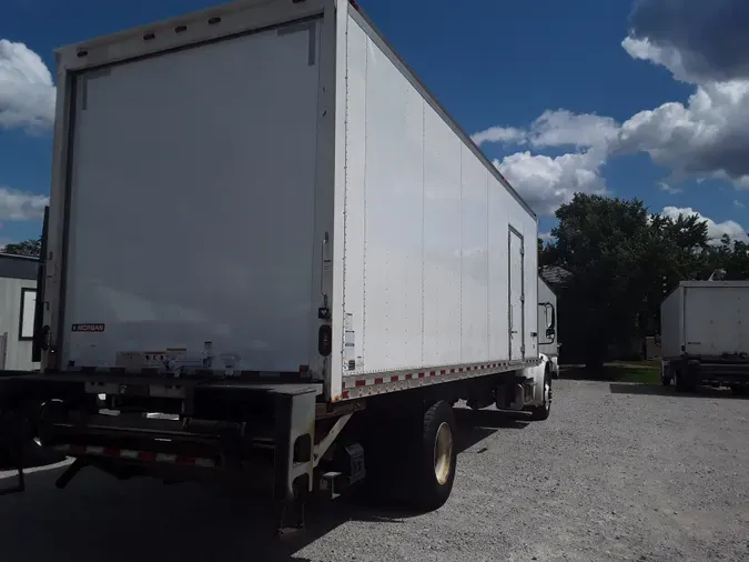 2019 FREIGHTLINER/MERCEDES M2 106