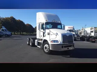 2018 Mack CXU (PINNACLE)