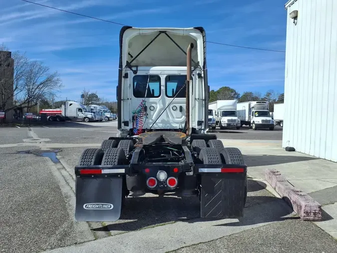 2020 FREIGHTLINER/MERCEDES NEW CASCADIA PX12664