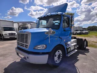 2016 FREIGHTLINER/MERCEDES M2 112