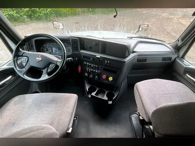 2021 INT LT625 6x4