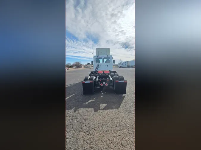 2019 FREIGHTLINER/MERCEDES CASCADIA 125ce349633acfbec8427238d2af6f903e2