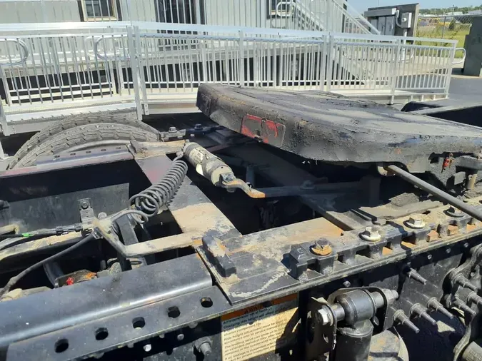 2020 VOLVO VNL64T-300ce36a1c8e527f31a791b056e470b42c8