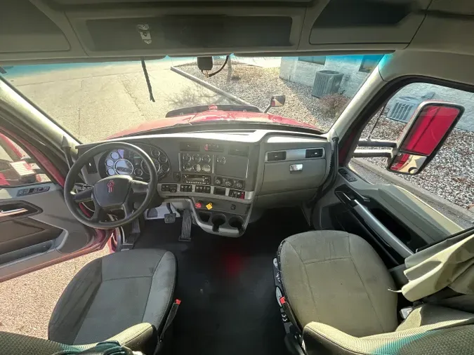 2022 Kenworth T680ce379f886a550801821557cc535ce1b8