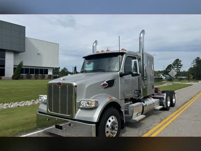 2025 Peterbilt 567