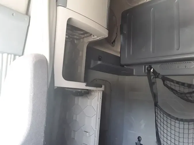 2019 FREIGHTLINER CASCADIA 125