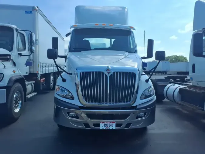 2019 NAVISTAR INTERNATIONAL RH613 DAYCAB S/A