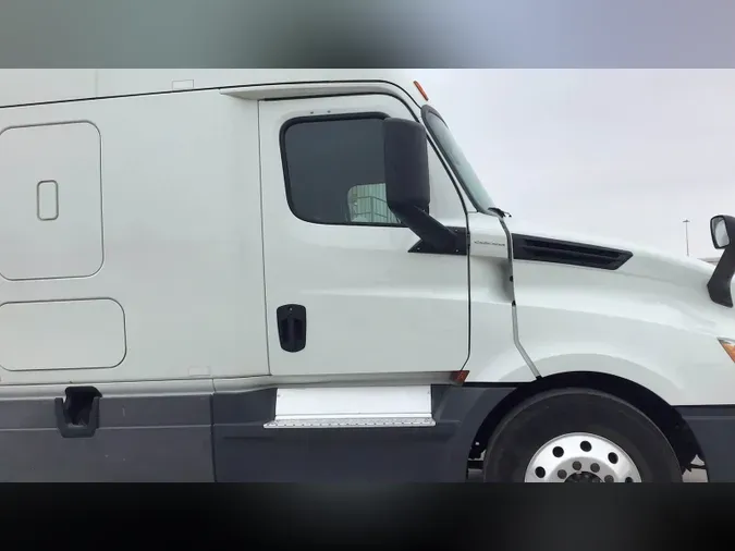 2020 Freightliner Cascadia