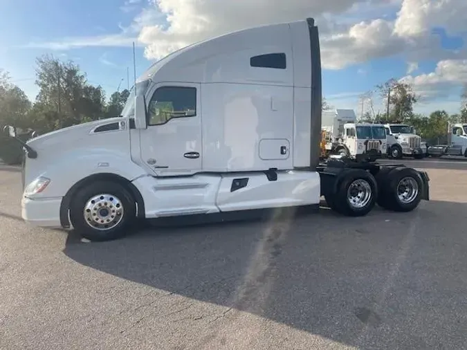 2020 Kenworth T680