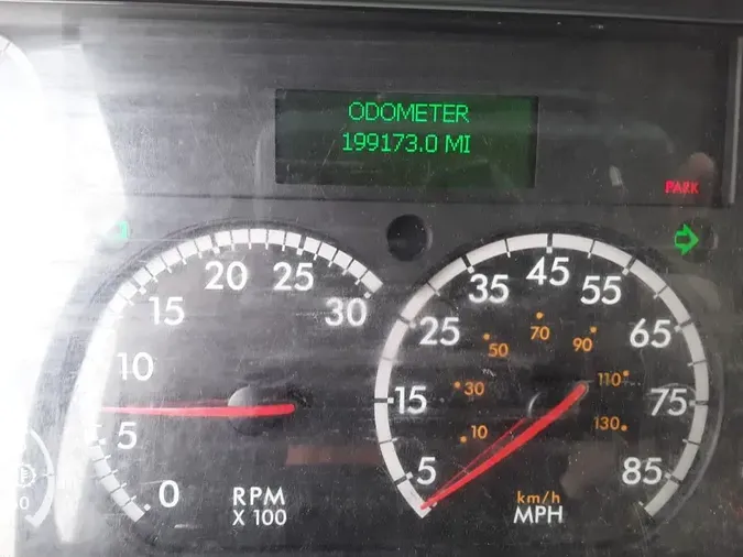 2016 FREIGHTLINER/MERCEDES M2 106