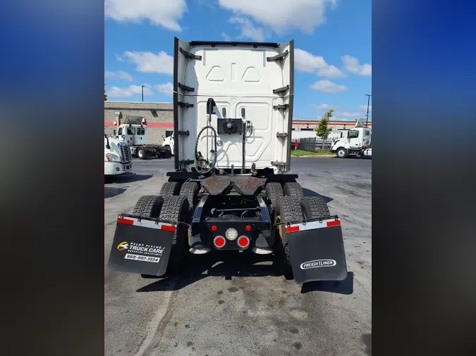 2019 FREIGHTLINER/MERCEDES CASCADIA 125