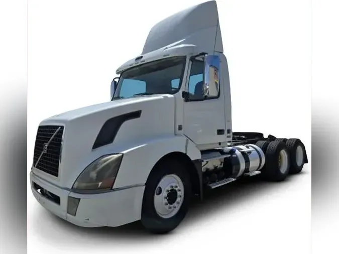 2016 Volvo VNL64T300ce471df1c7ef849219d8977f555fb041