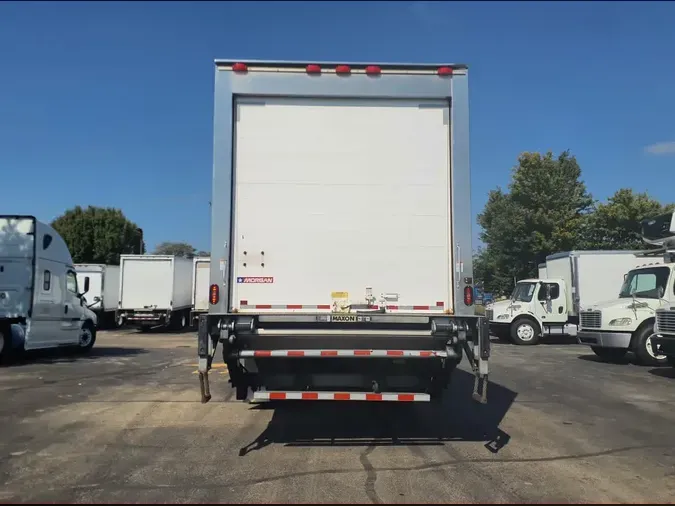 2020 FREIGHTLINER/MERCEDES M2 106
