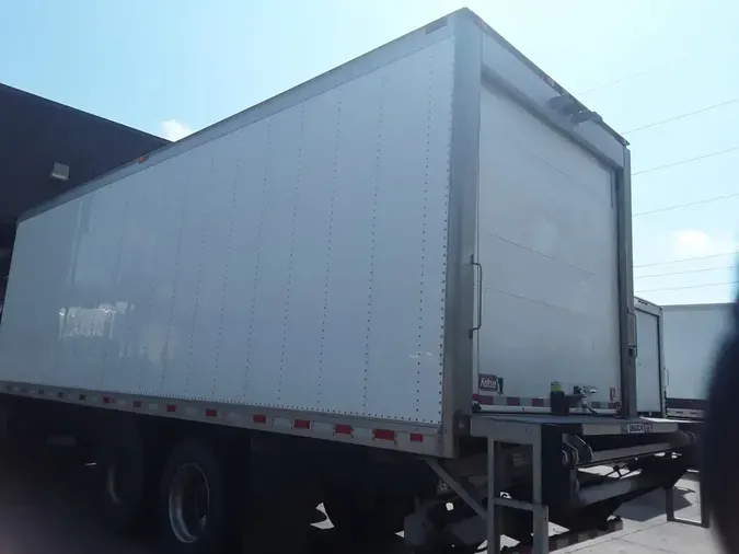 2019 FREIGHTLINER M2 106