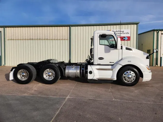 2020 Kenworth T680