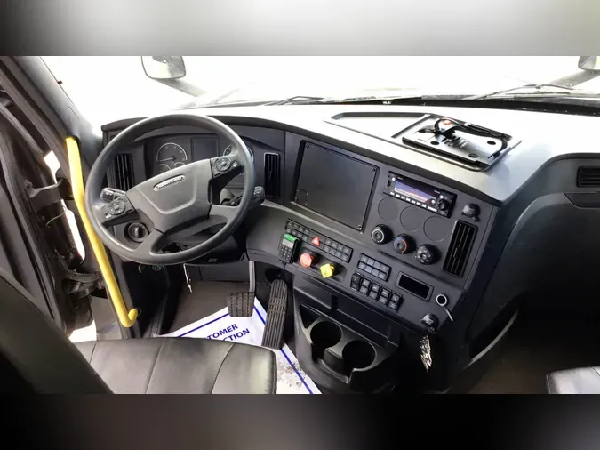 2024 Freightliner Cascadiace4c2a6145e8b5c1027bc88587a1b3e6