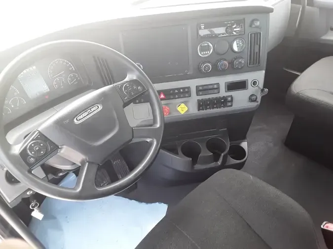 2021 FREIGHTLINER NEW CASCADIA PX12664